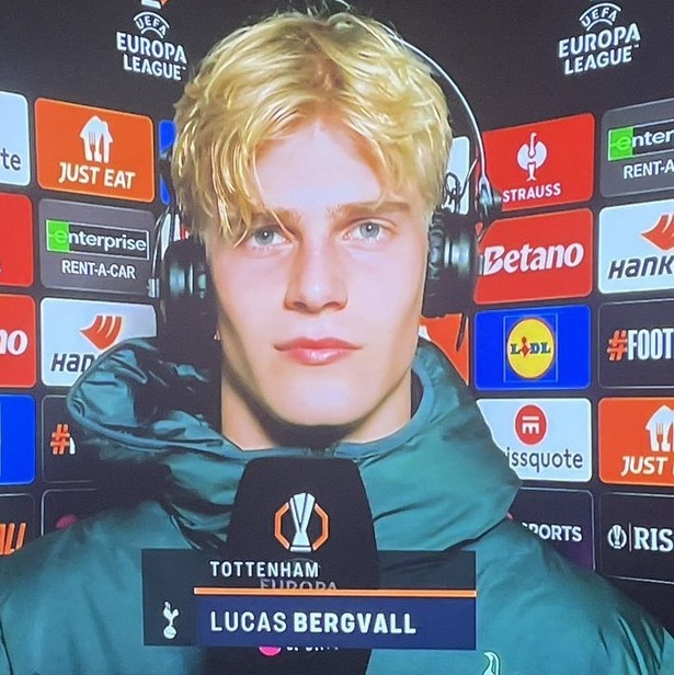 【イケメン画像】ガチで現代のベッカムがサッカー界に登場するwwwwwwwww