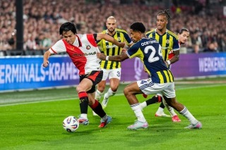 オランダ人「日本人が行くとは..」上田綺世、ロシア移籍が浮上!売却を検討か!?現地サポが騒然!【海外の反応】