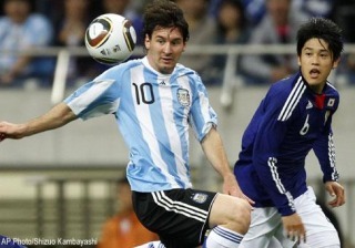 外国人「日本にしてくれ」日本代表、W杯王者アルゼンチンとの対戦が再浮上!アルゼンチン人から日本戦を望む声が続出!【海外の反応】