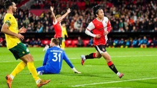 オランダ人「得点王だ」上田綺世、今季5ゴール目!今季5戦5発で得点ランク1位タイに!現地サポが絶賛!【海外の反応】