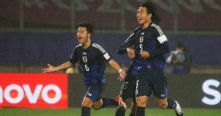 外国人「日本は強いわ」U20日本代表、スーパーゴールなどで3発快勝!3連勝でU20W杯GL首位突破!相手サポも思わず脱帽!【海外の反応】