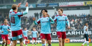 オランダ人「凄すぎるわ」上田綺世、衝撃のハットトリック!圧巻の9試合11ゴール!現地サポが絶賛!【海外の反応】