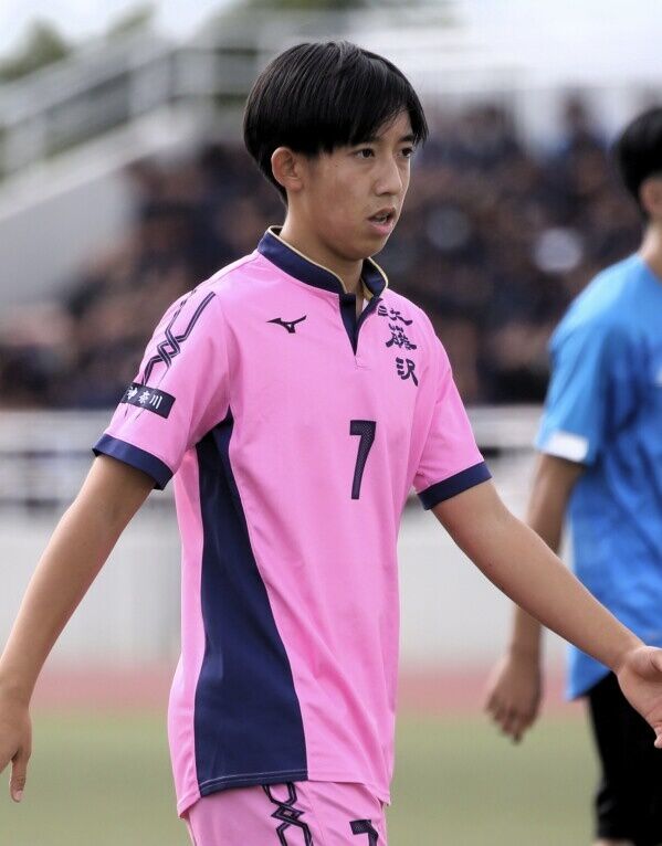 【朗報】元日本代表MF 中村憲剛氏の長男・龍剛も父が見守る前で躍動!神奈川大会・日大藤沢が2大会ぶり8度目 選手権切符獲得キターww