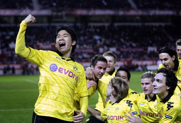 【朗報】欧州のサッカーファン「日本人で最高の選手は…香川真司！」←これ