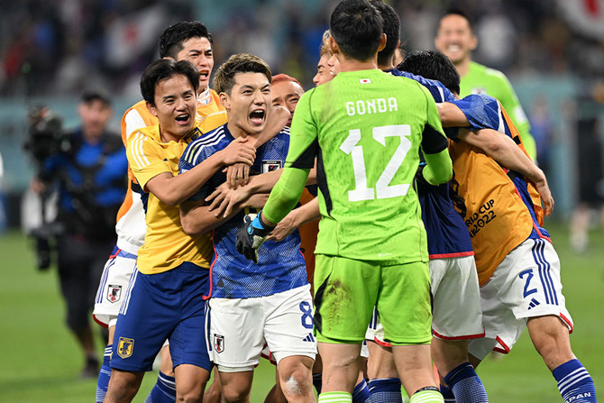 【朗報】7年間で1200万人増…劇的変化の“最新市場”　日本人の1/8が課金するスポーツ有料配信ｗｗｗｗｗｗ